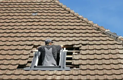 Pose de velux - Ménerbes